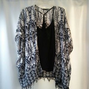 TCEC Kimono Printed Art Nouveau Blouse, L
